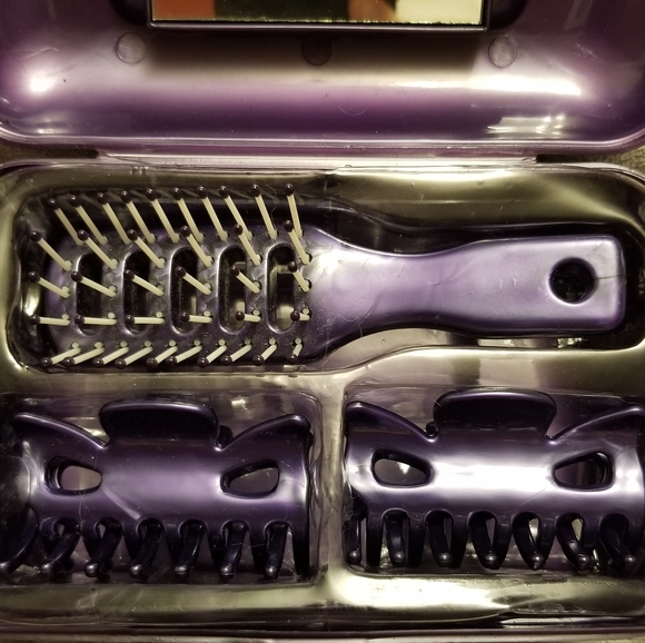 Mini Hairbrush/Claw Clips Kit, Purple - Picture 4 of 5